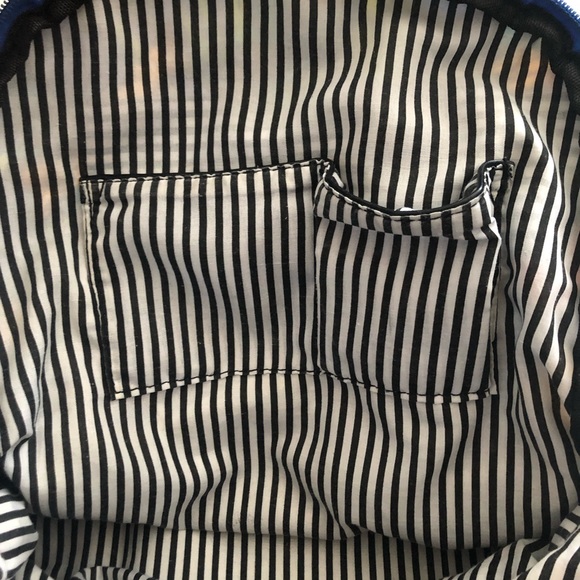 Jungle Print Backpack - Picture 10 of 10